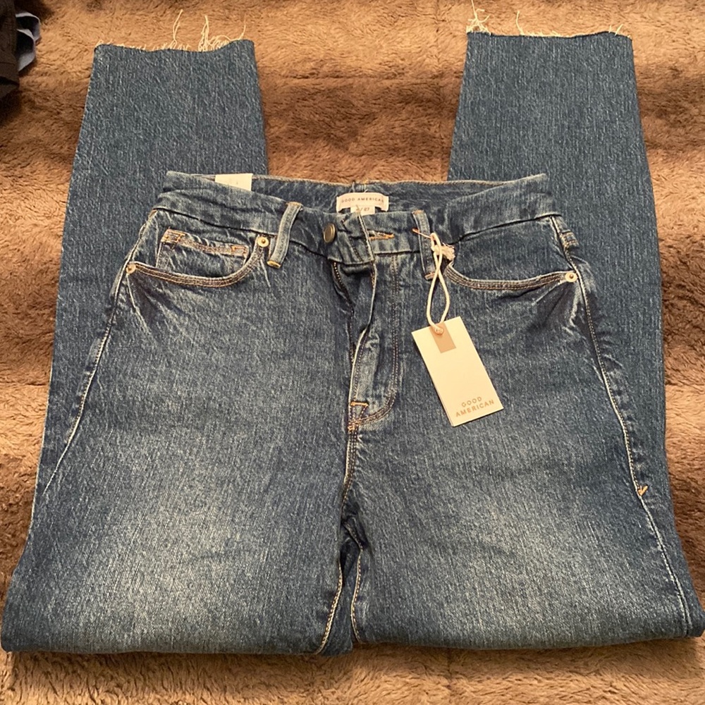 Good American jeans. Size 4/27. Inseam 28. With tags.